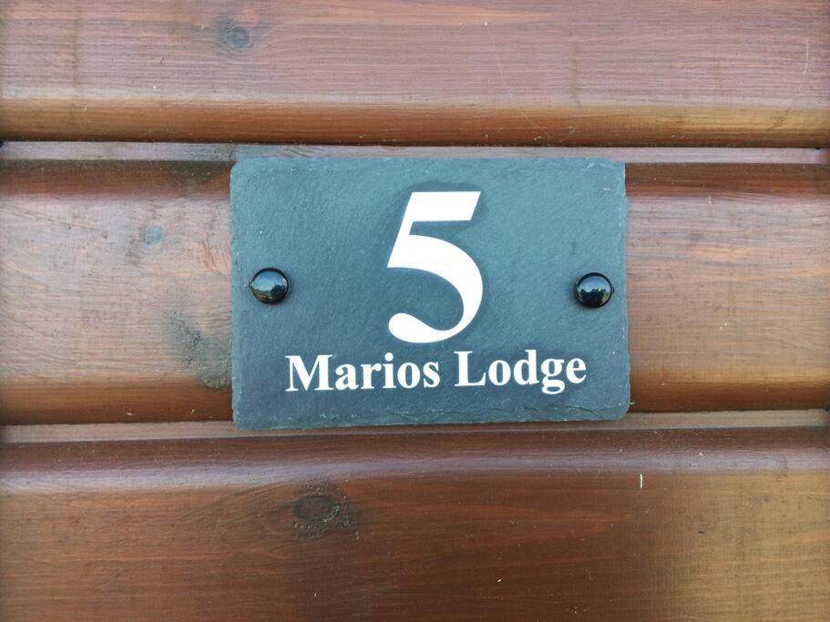 Marios Lodge 패드스토 외부 사진